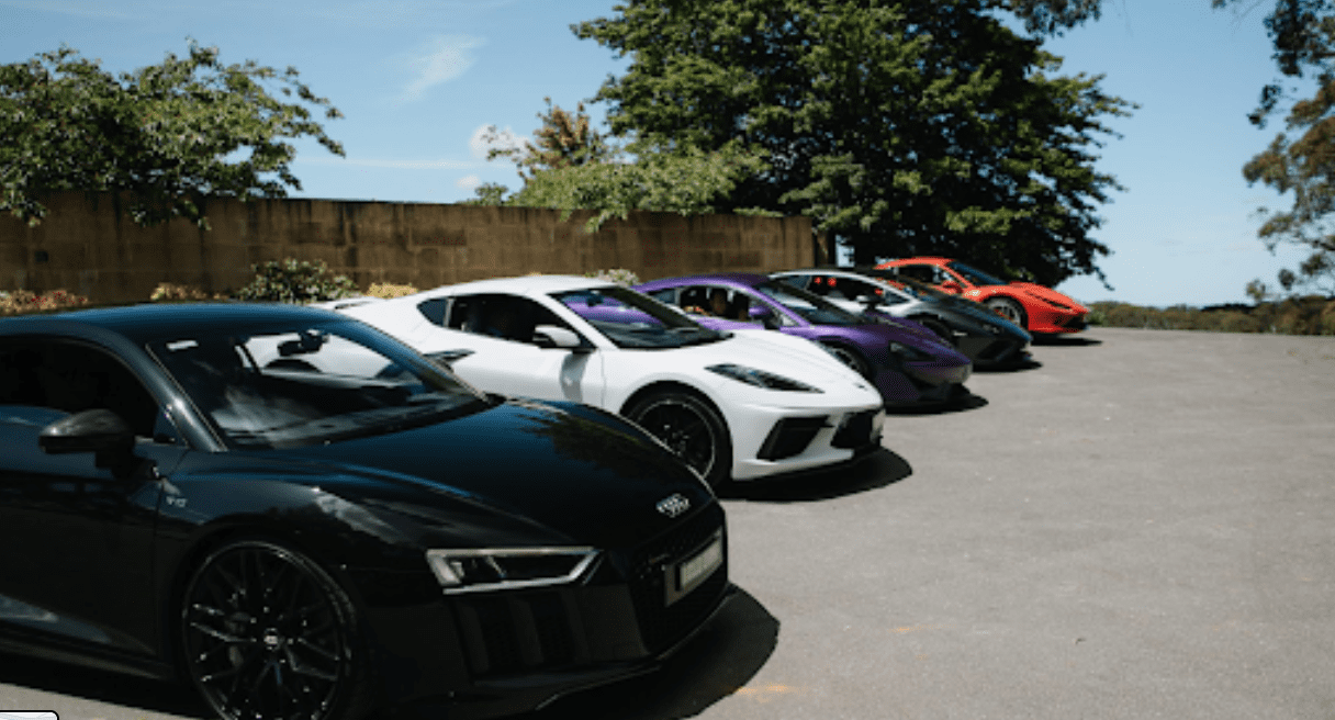 Explore Best Luxury Car Hire In Yagoona!